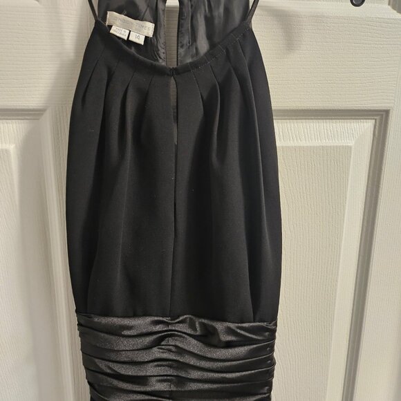 LONDON TIMES. Black. Halter Neckline. Sleeveless. Ruched Waistband.Size: 14 - Picture 5 of 5